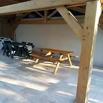 Les Pruniers De La Cipiere *