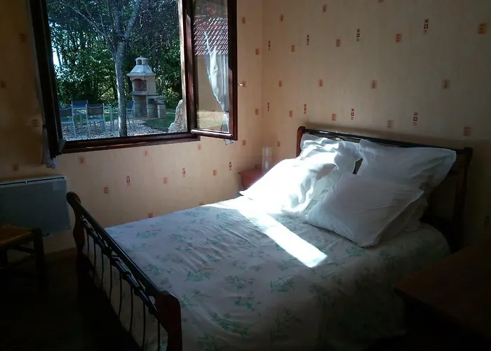 Les Pruniers De La Cipière